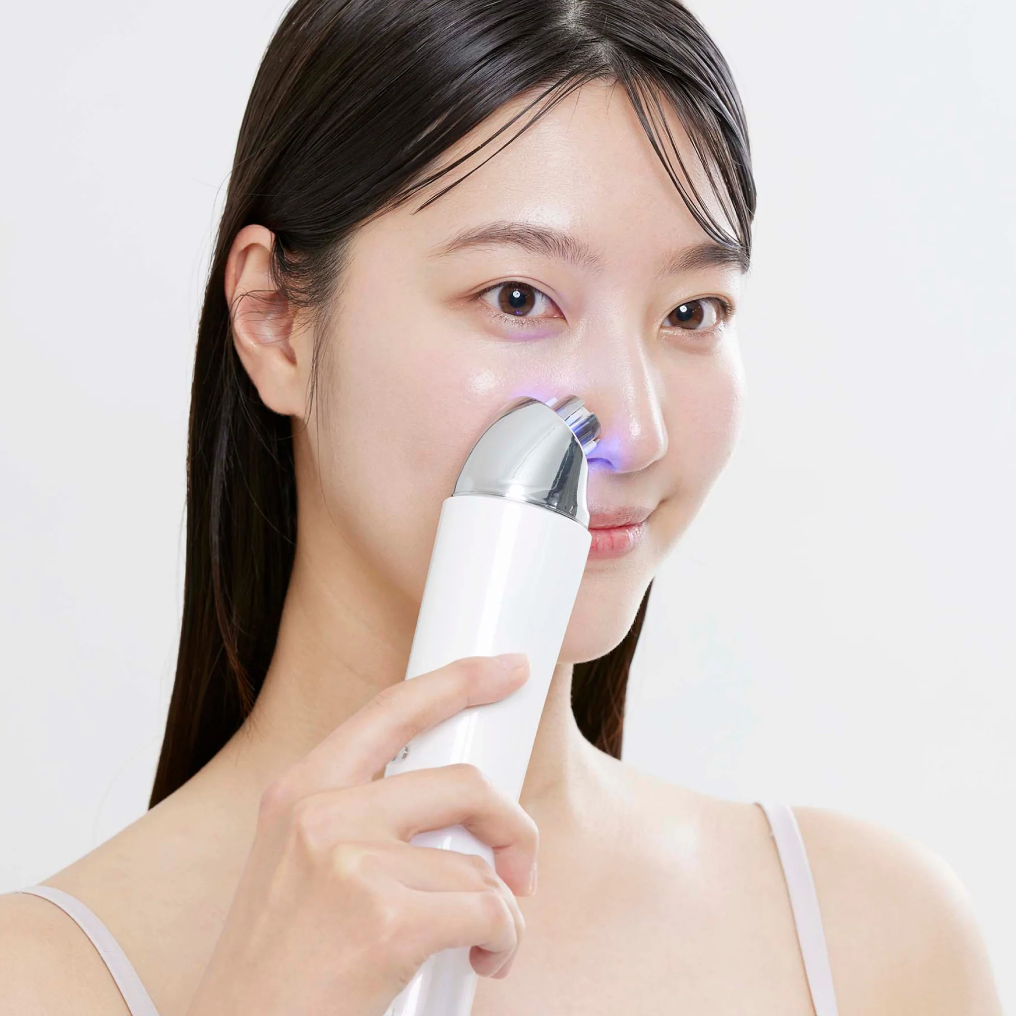 POREFICIENT™ Advanced Deep Pore Cleansing Device with Suction, Ultrasonic & Blue LED - Image 2