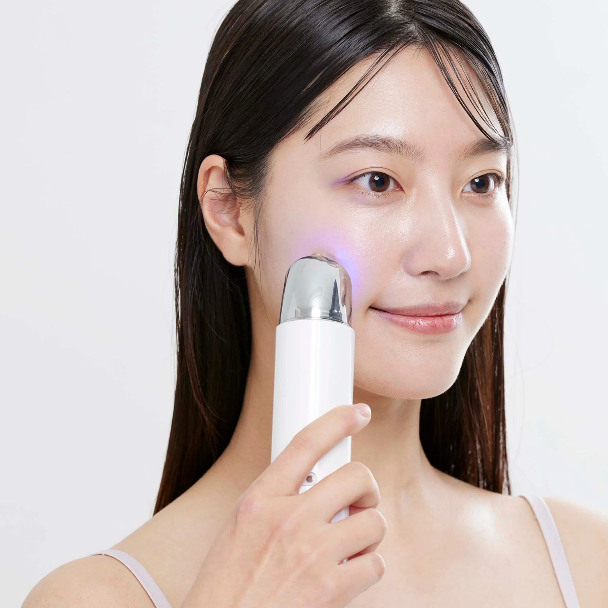 POREFICIENT™ Advanced Deep Pore Cleansing Device with Suction, Ultrasonic & Blue LED - Image 7